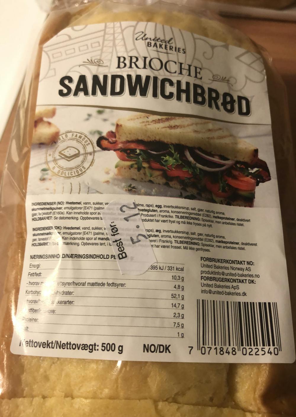 Ingredienslisten til United bakeries Brioche sandwichbrød