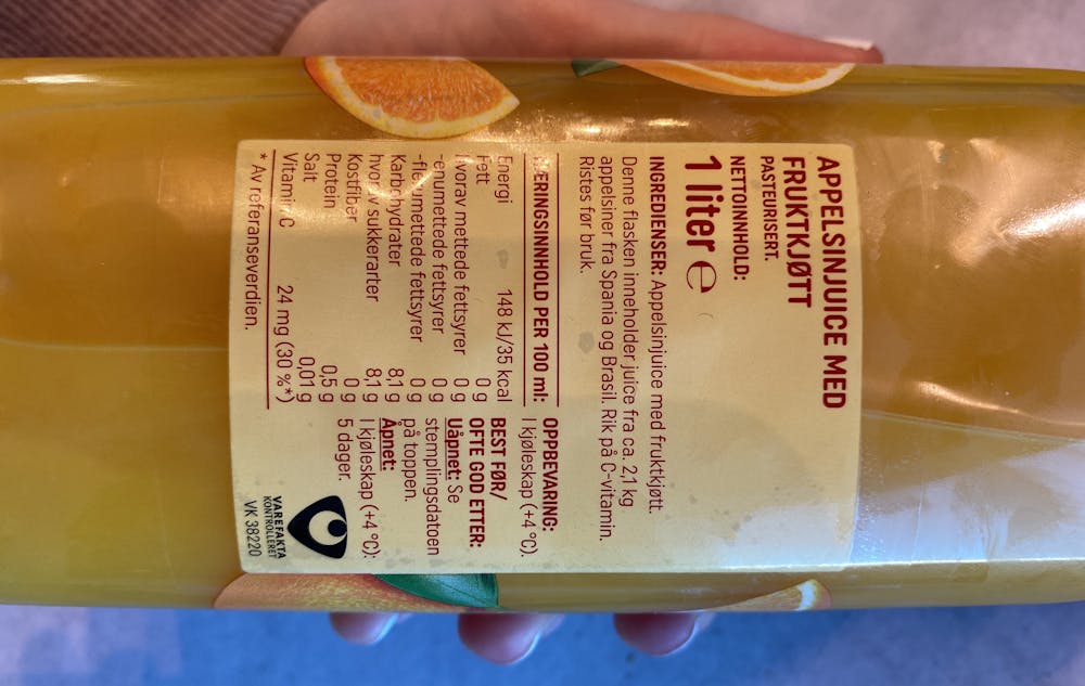 Ingrediensliste - Presset appelsinjuice med fruktkjøtt, Rema 1000