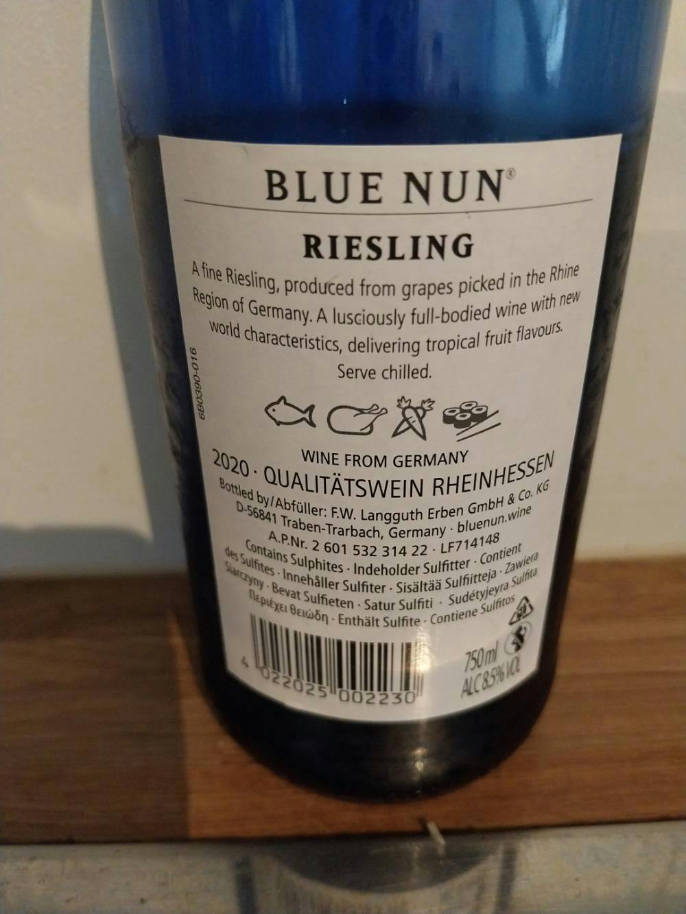 Ingrediensliste - Hvitvin, Blue Nun