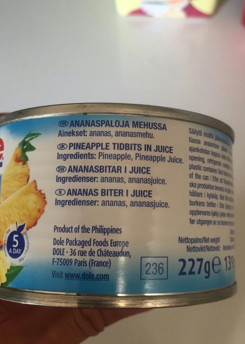Ingredienslisten til Ananasbitar i juice, Dole