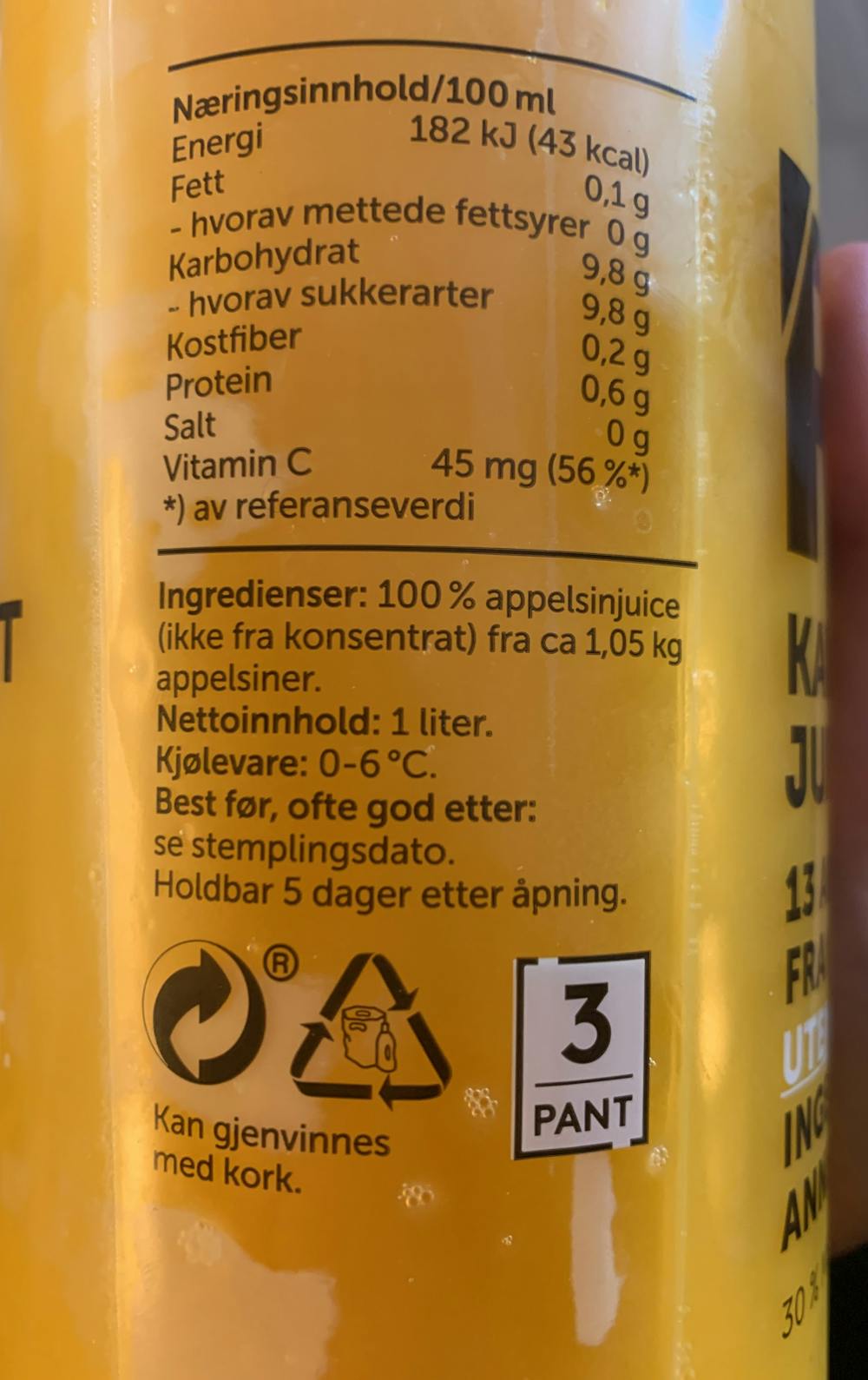 Ingredienslisten til RÅ / Synnøve Finden RÅ kaldpresset juice uten fruktkjøtt appelsin