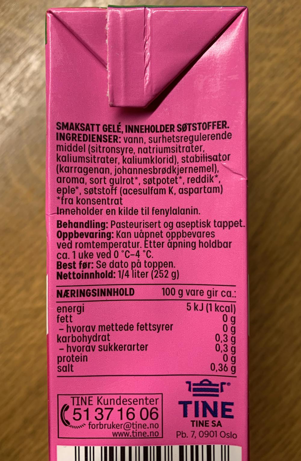 Ingrediensliste - Rosa gelé med bringebærsmak, uten sukker, Piano