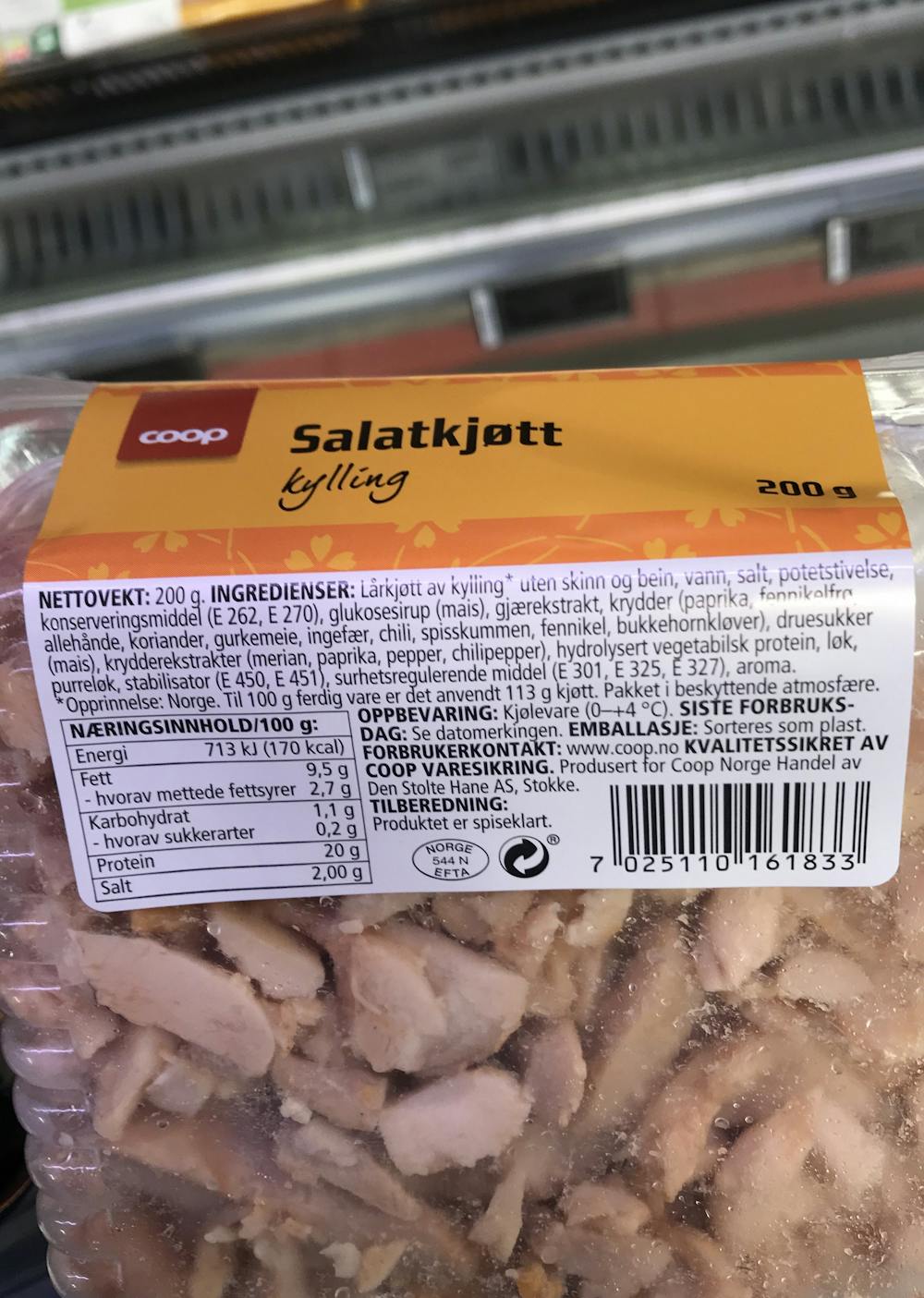 Ingredienslisten til Coop Salatkjøtt kylling
