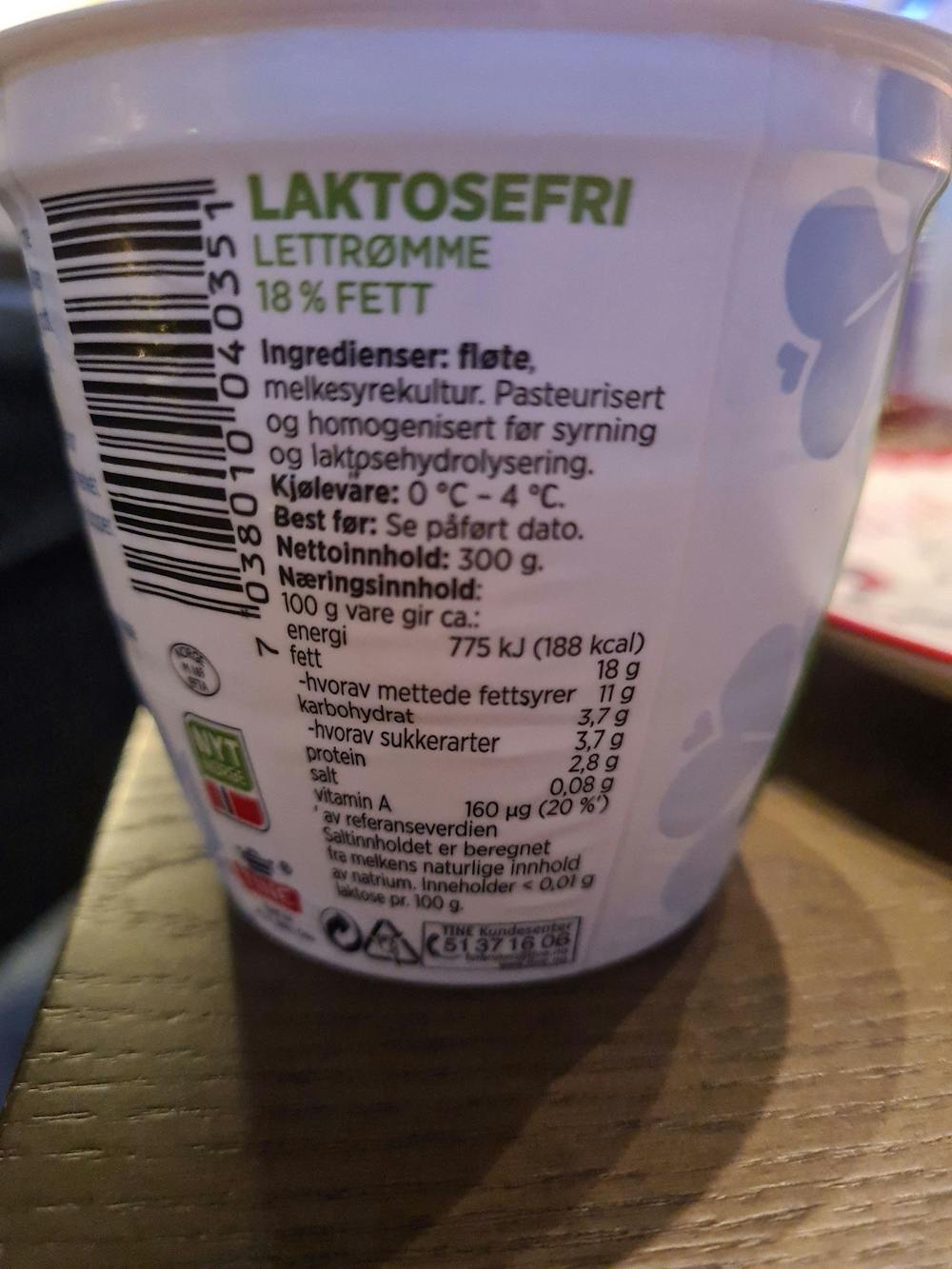 Ingrediensliste - Laktosefri lettrømme, 18% fett, TINE