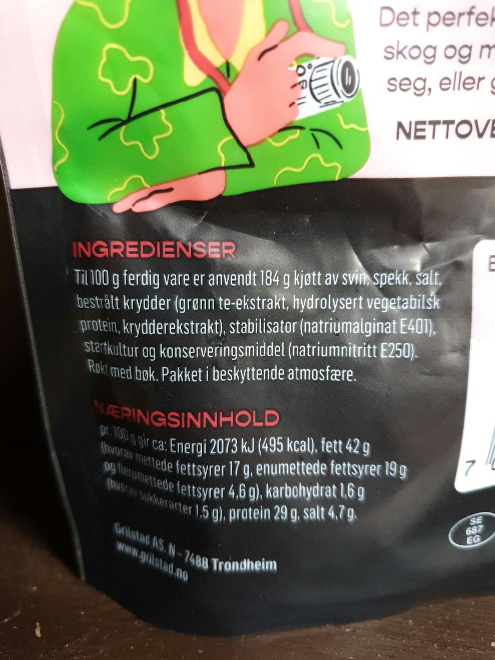 Ingredienslisten til Grilstad Kompis spekesnacks cabanossy 
