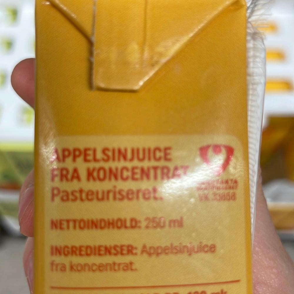 Ingrediensliste - Appelsin juice fra koncentrat, Rema 1000
