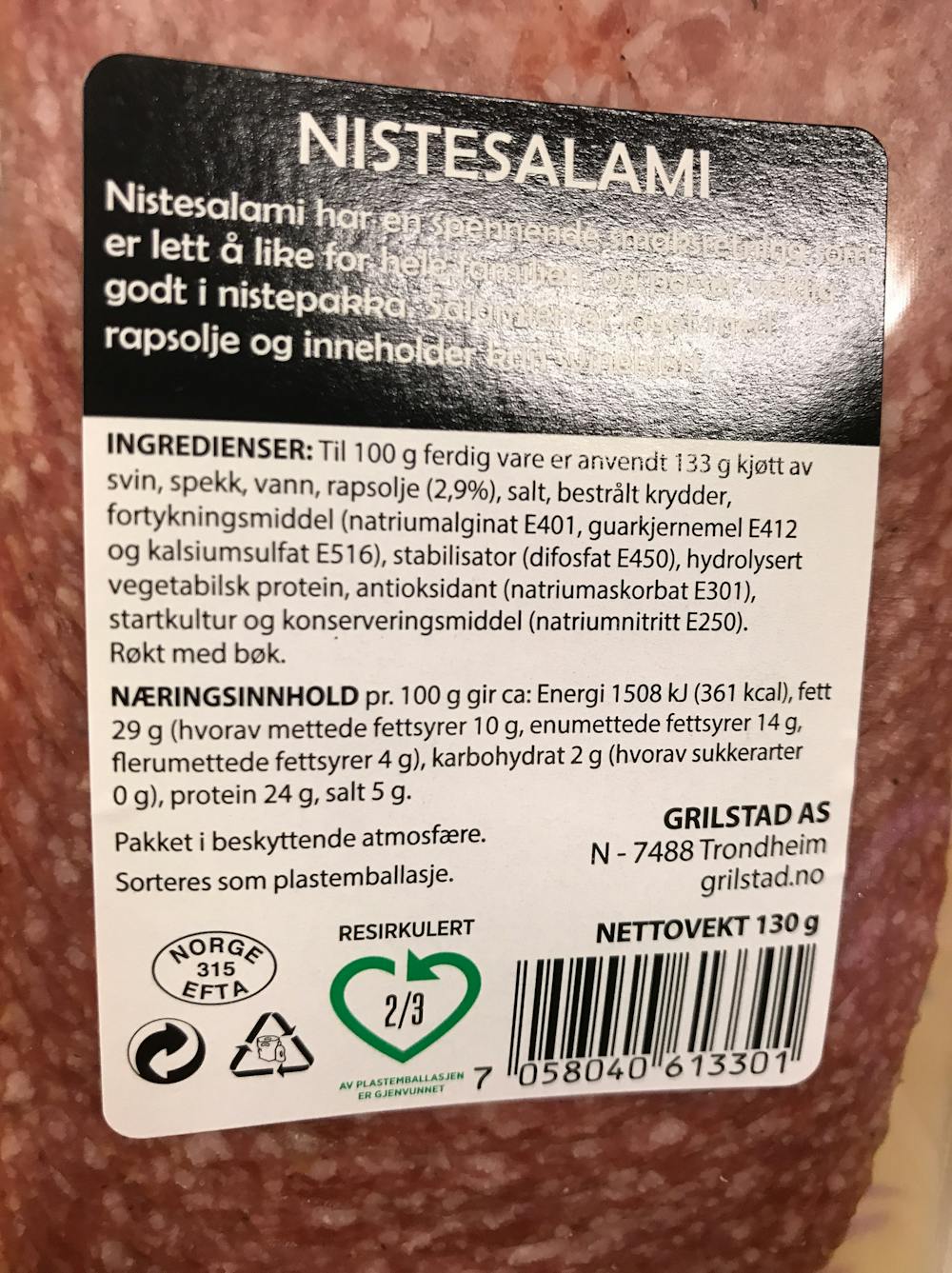 Ingredienslisten til Nistesalami, Grilstad