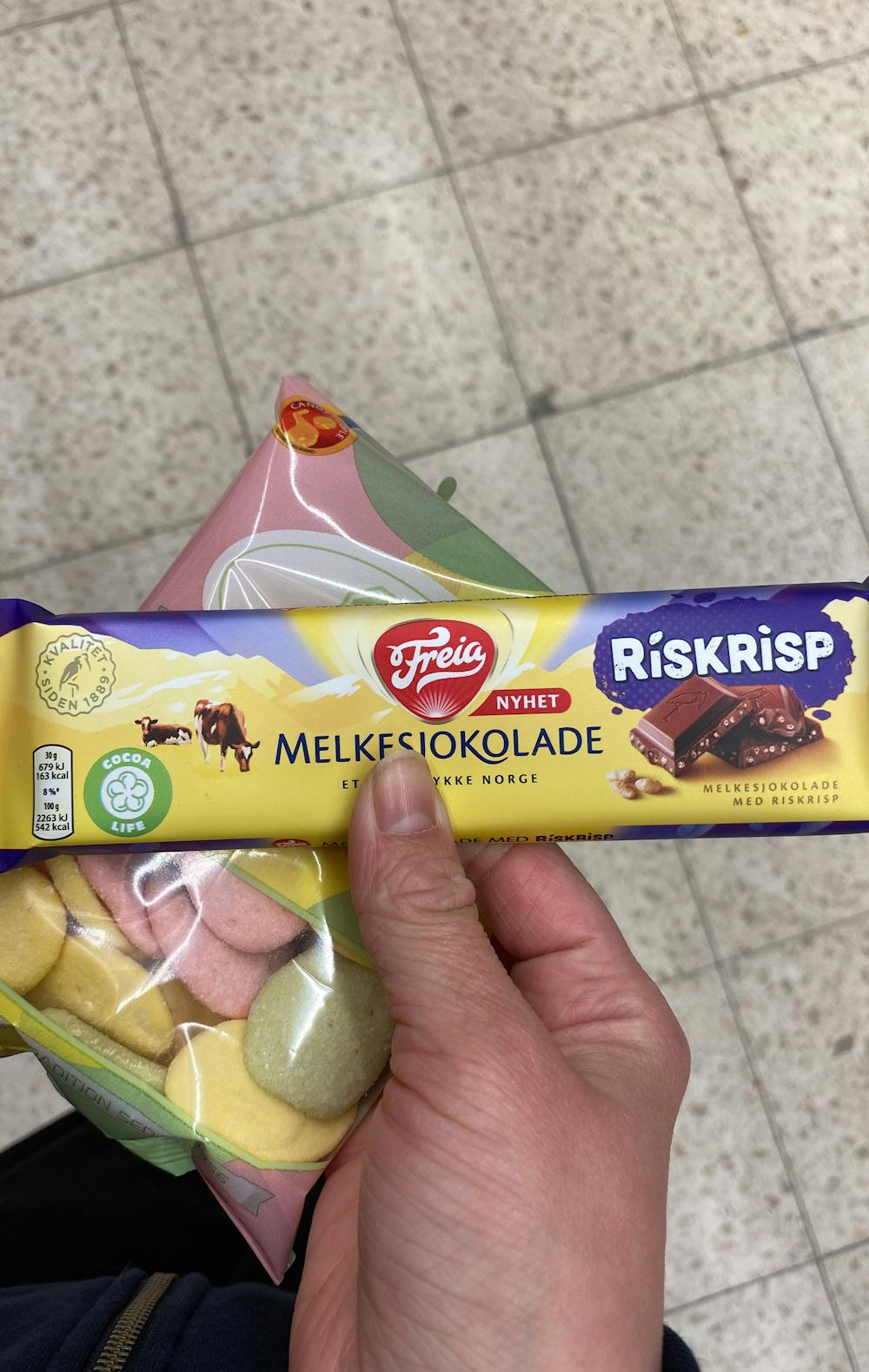 Ingrediensliste - Melkesjokolade med riskrisp, Freia