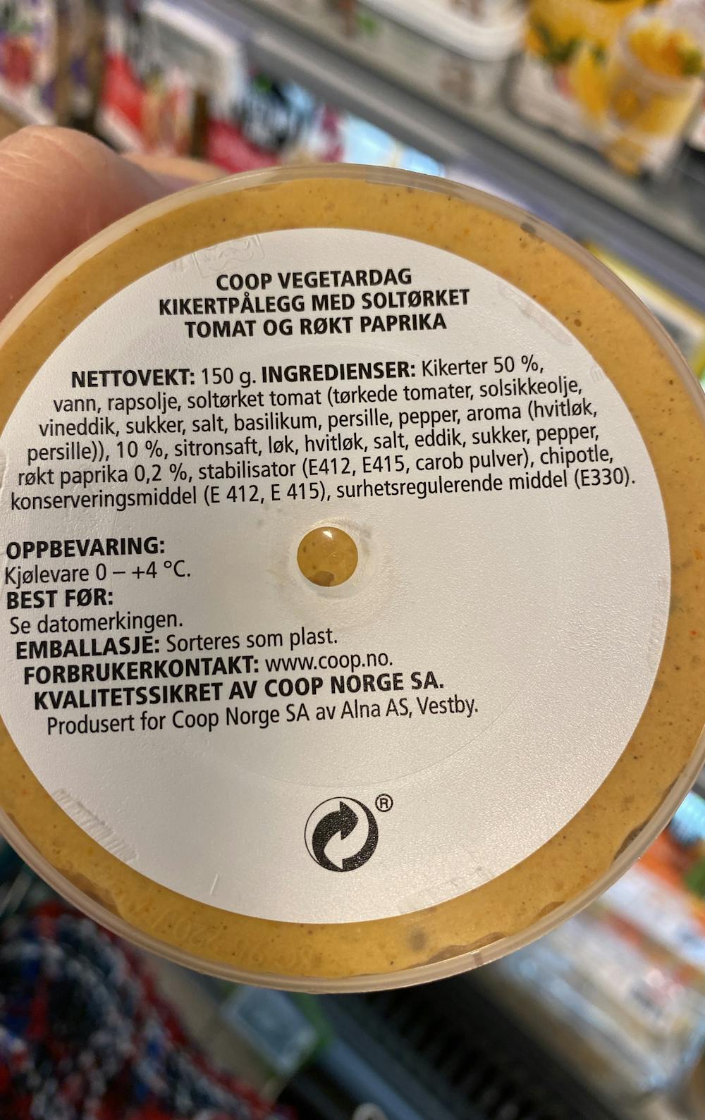 Ingredienslisten til Coop Kremet kikertpålegg med soltørket tomat & røkt paprika