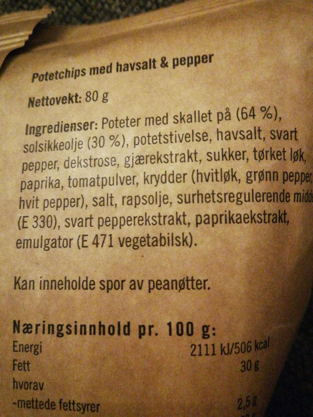 Ingredienslisten til Sørlandschips Bondens beste potetchips, havsalt & pepper