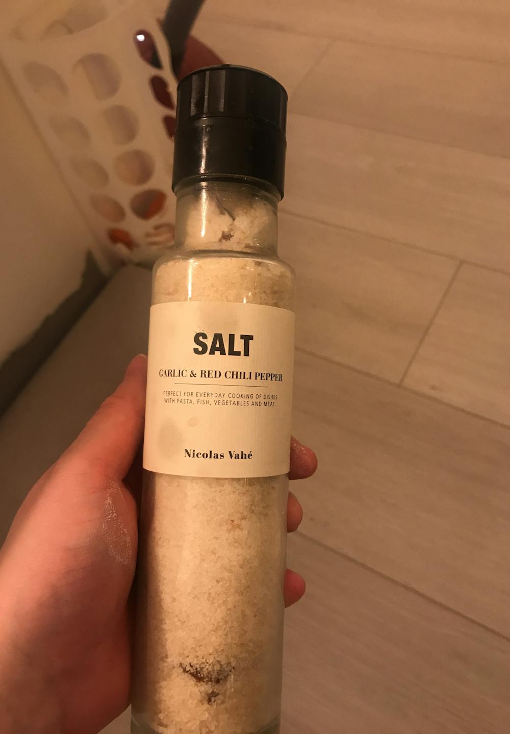 Salt, garlic & red chili pepper, Niclas Vahè