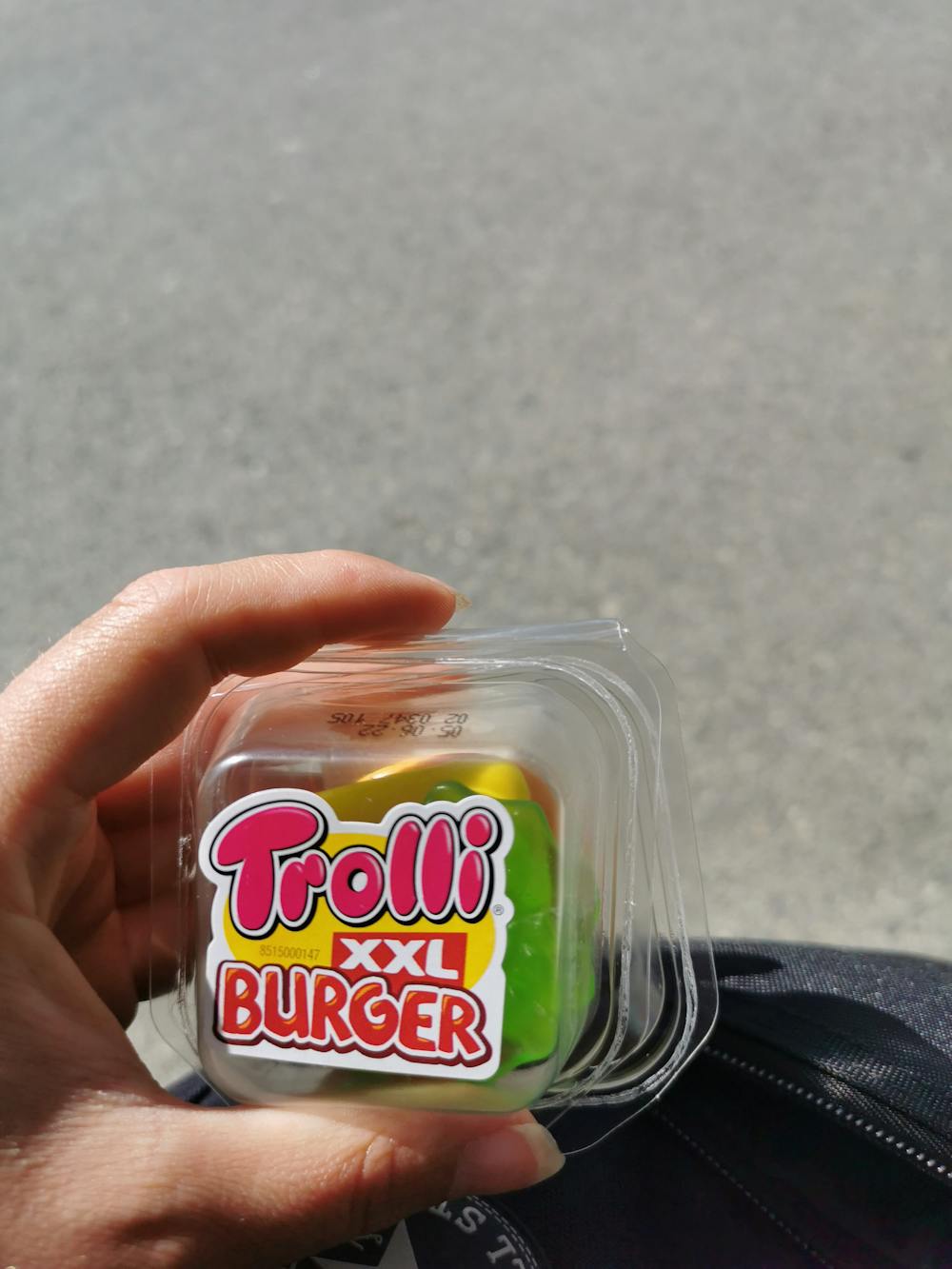 XXL burger, Trolli