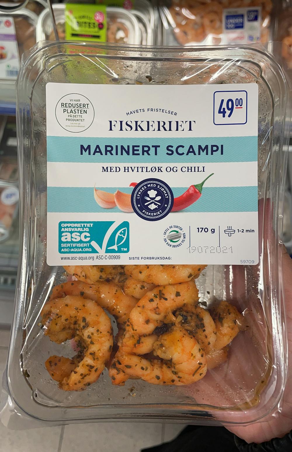 Marinert scampi med hvitløk og chili, Fiskeriet