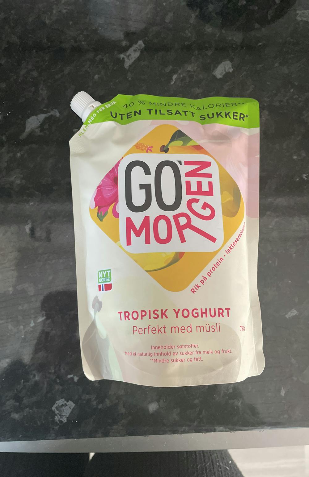 Go' morgen, tropisk yoghurt, Tine
