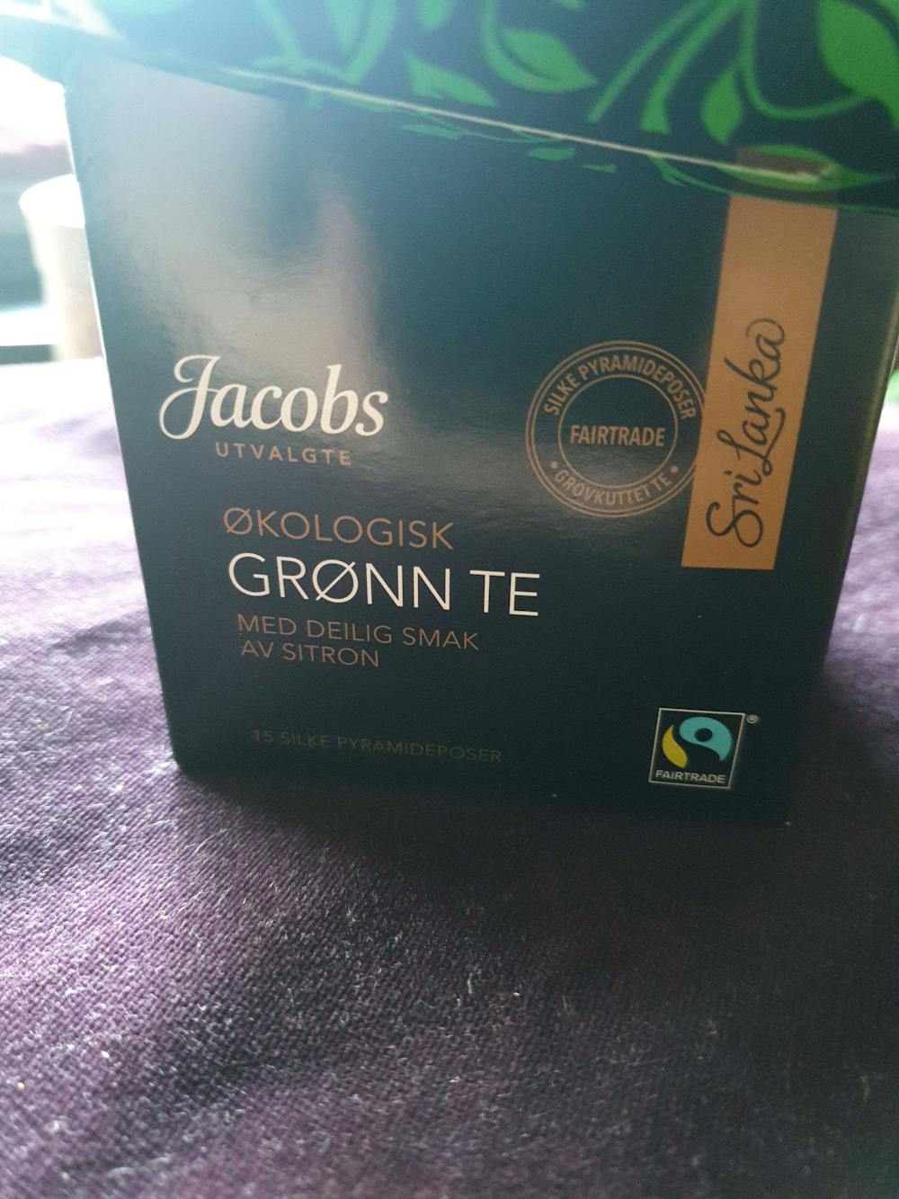 Økologisk grønn te med deilig smak av sitron, Jacobs utvalgte