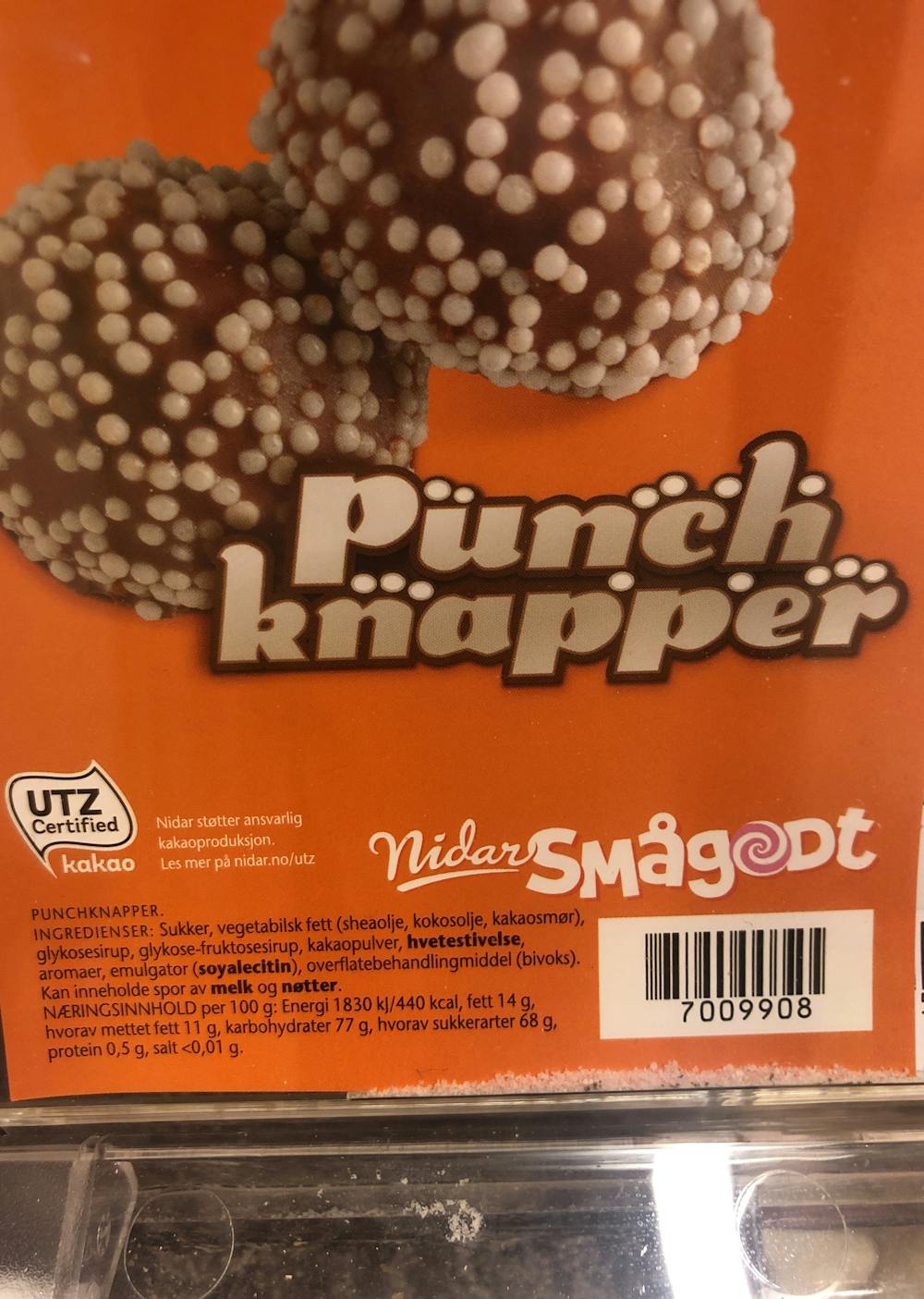 Punchknapper, Nidar