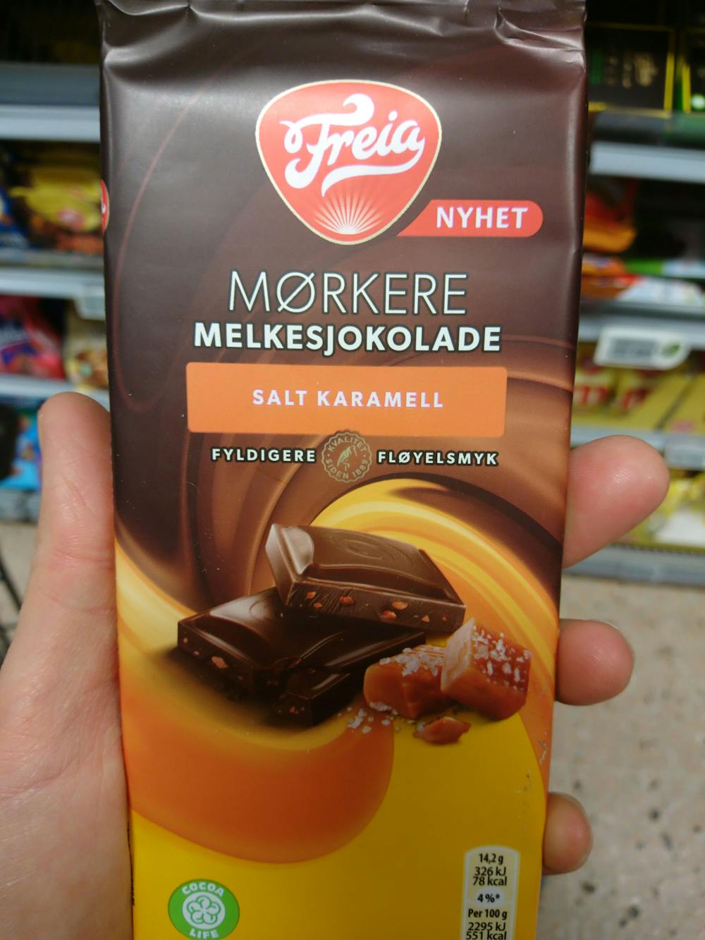 Mørkere melkesjokolade, salt karamell, Freia