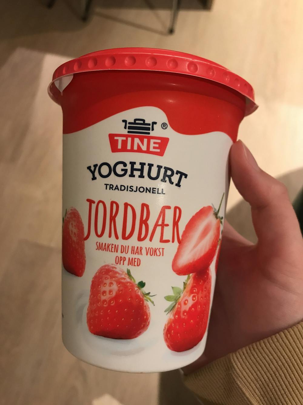 Tradisjonell yoghurt, jordbær, Tine