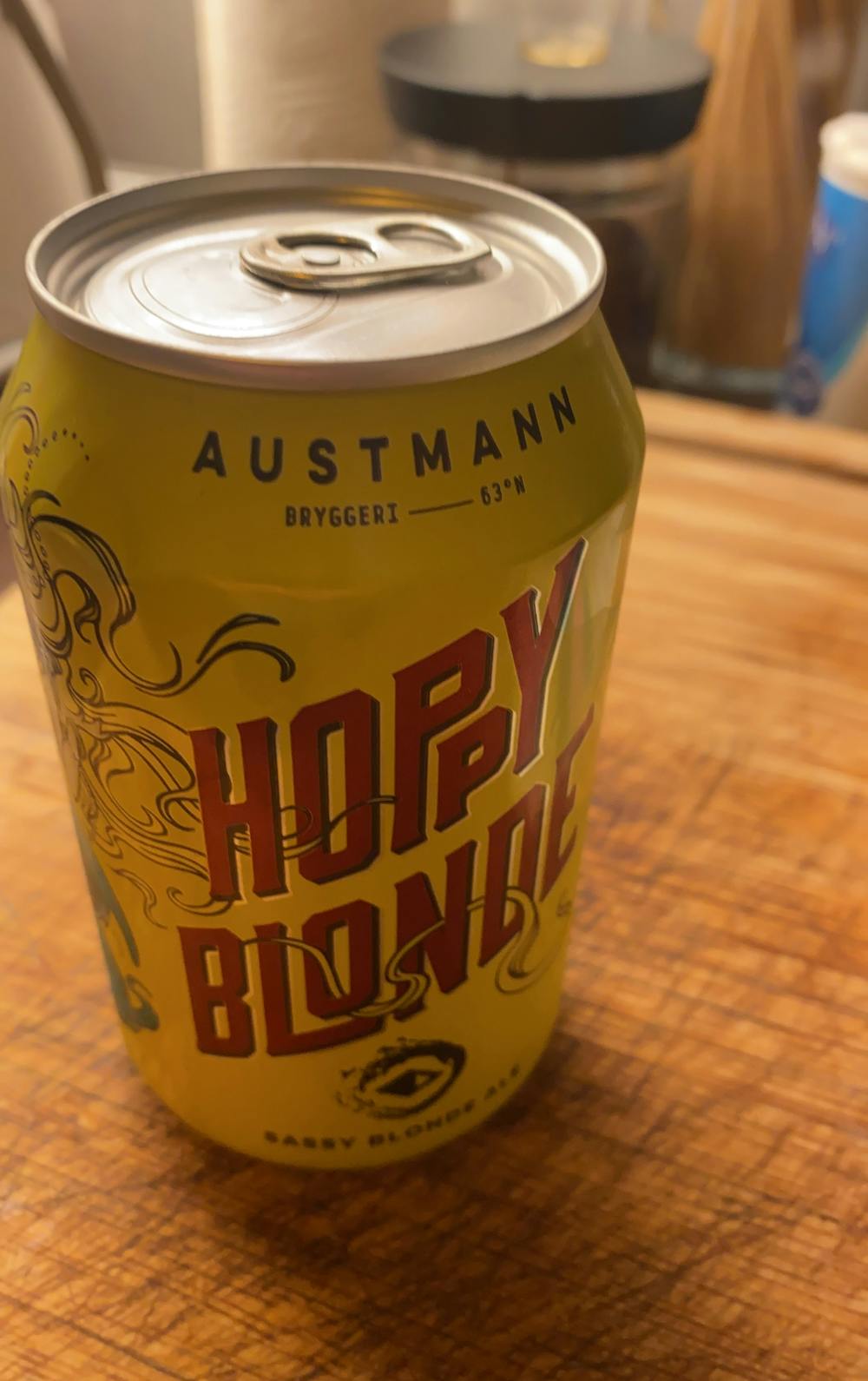 Hoppy blond , Austmann bryggeri 