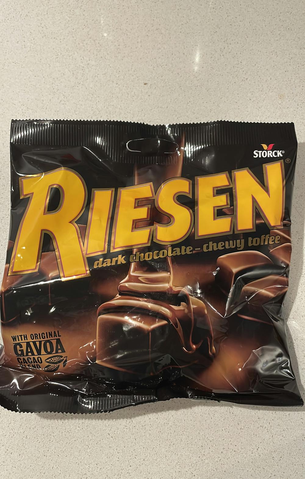 Risen dark chocolate chewy toffee, Riesen
