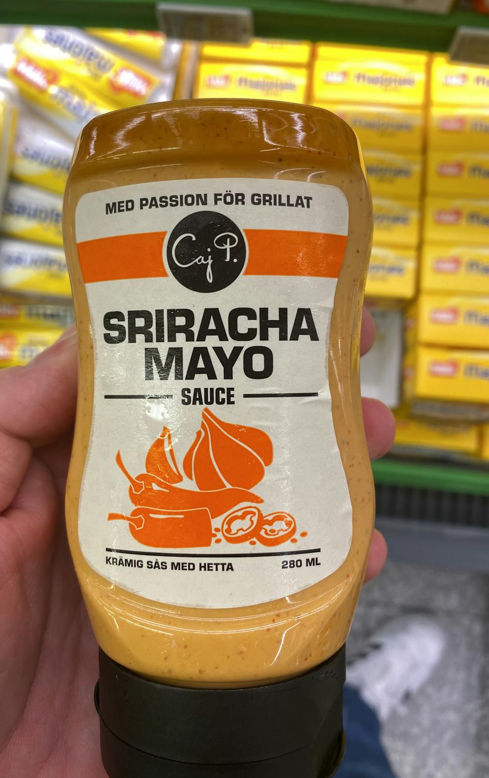 Sriracha mayo sauce , Caj P