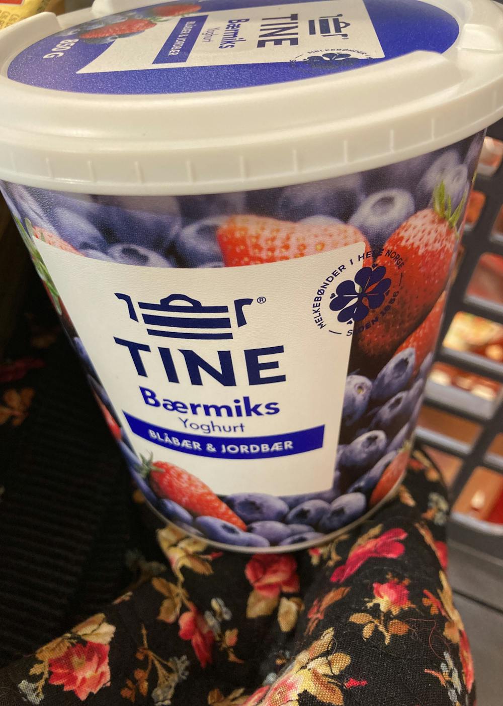 Bærmiks yoghurt , Tine 