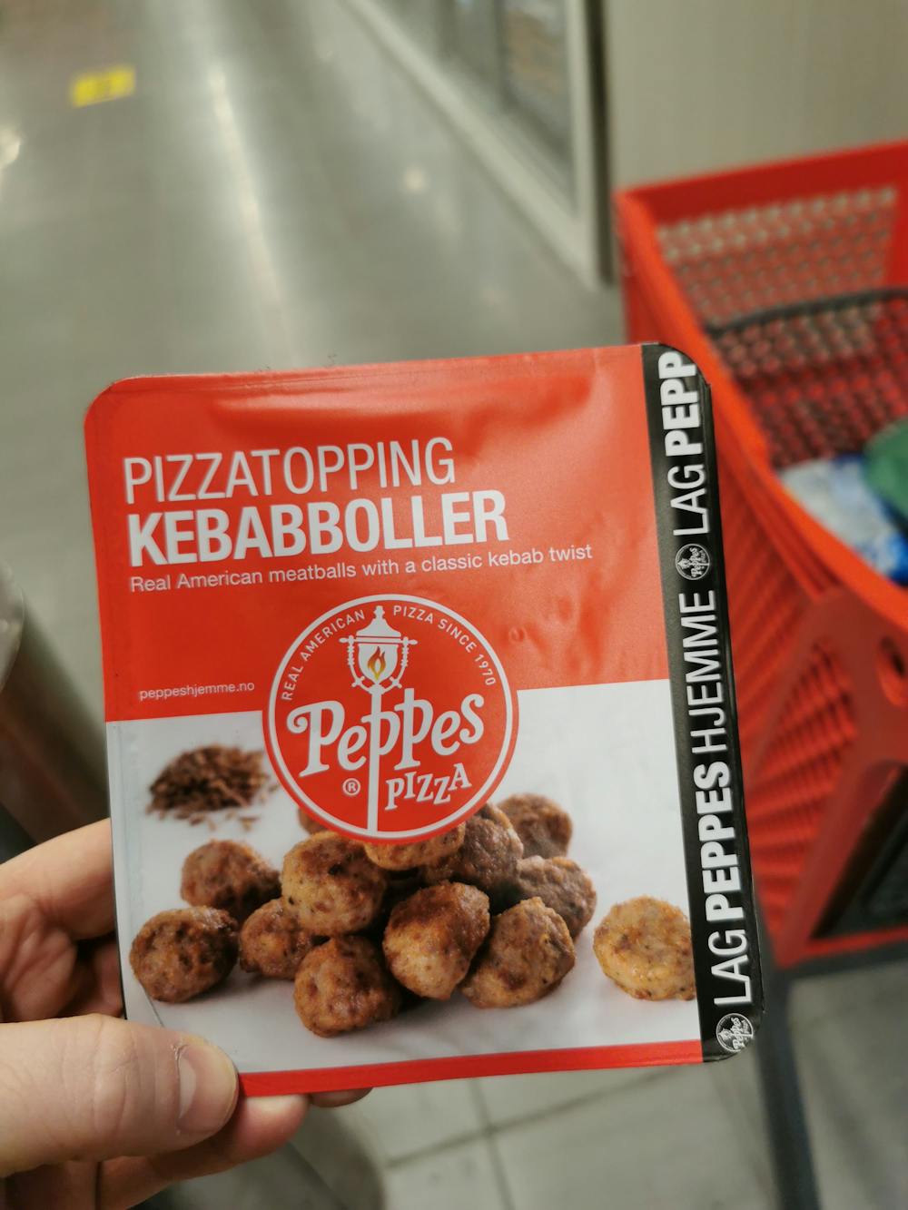 Pizzatopping, kebabboller, Peppes pizza