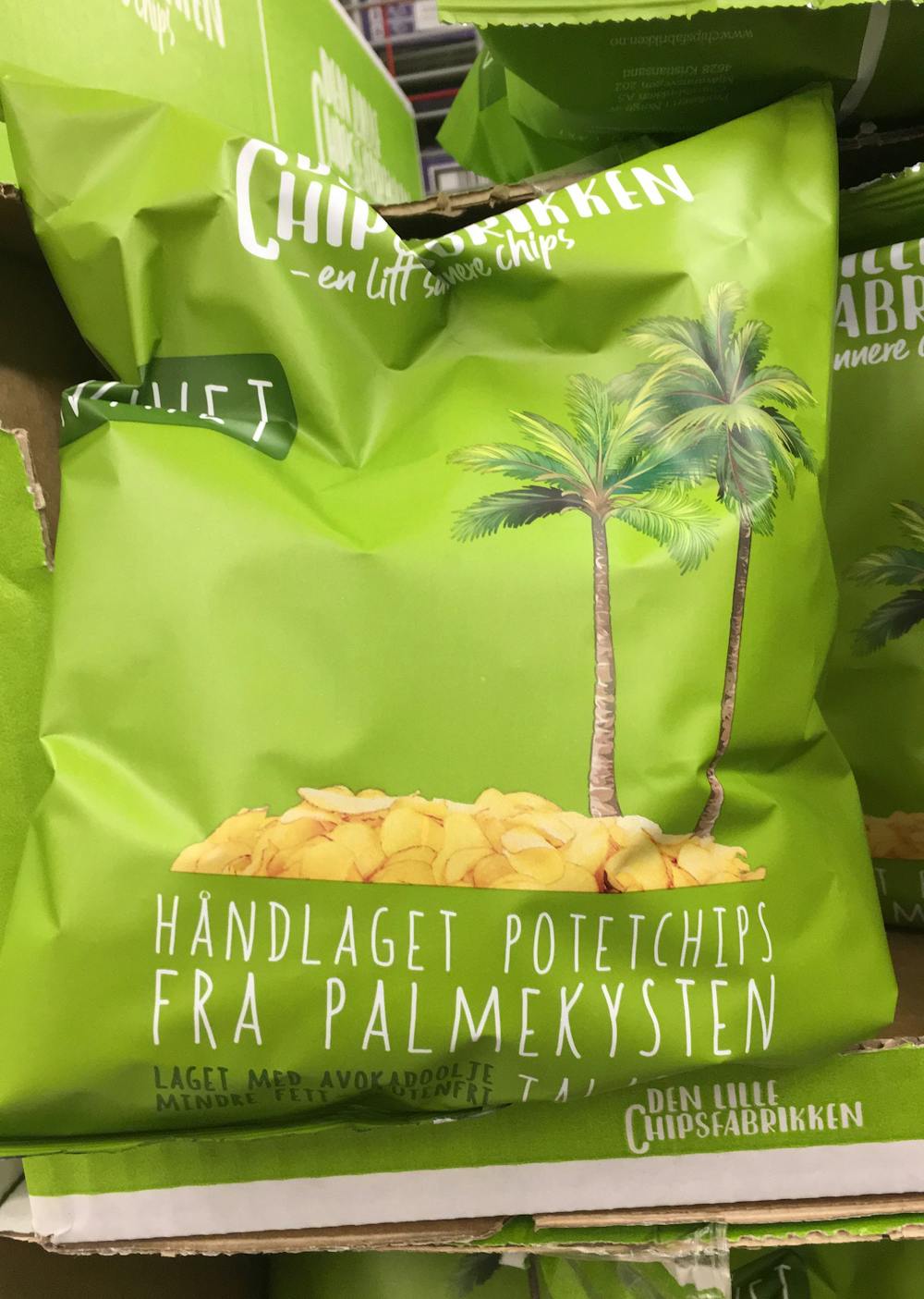 Håndlaget potetchips fra palmekysten, Den lille chipsfabrikken