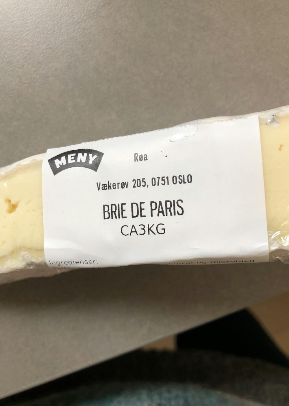 Brie de Paris, Meny