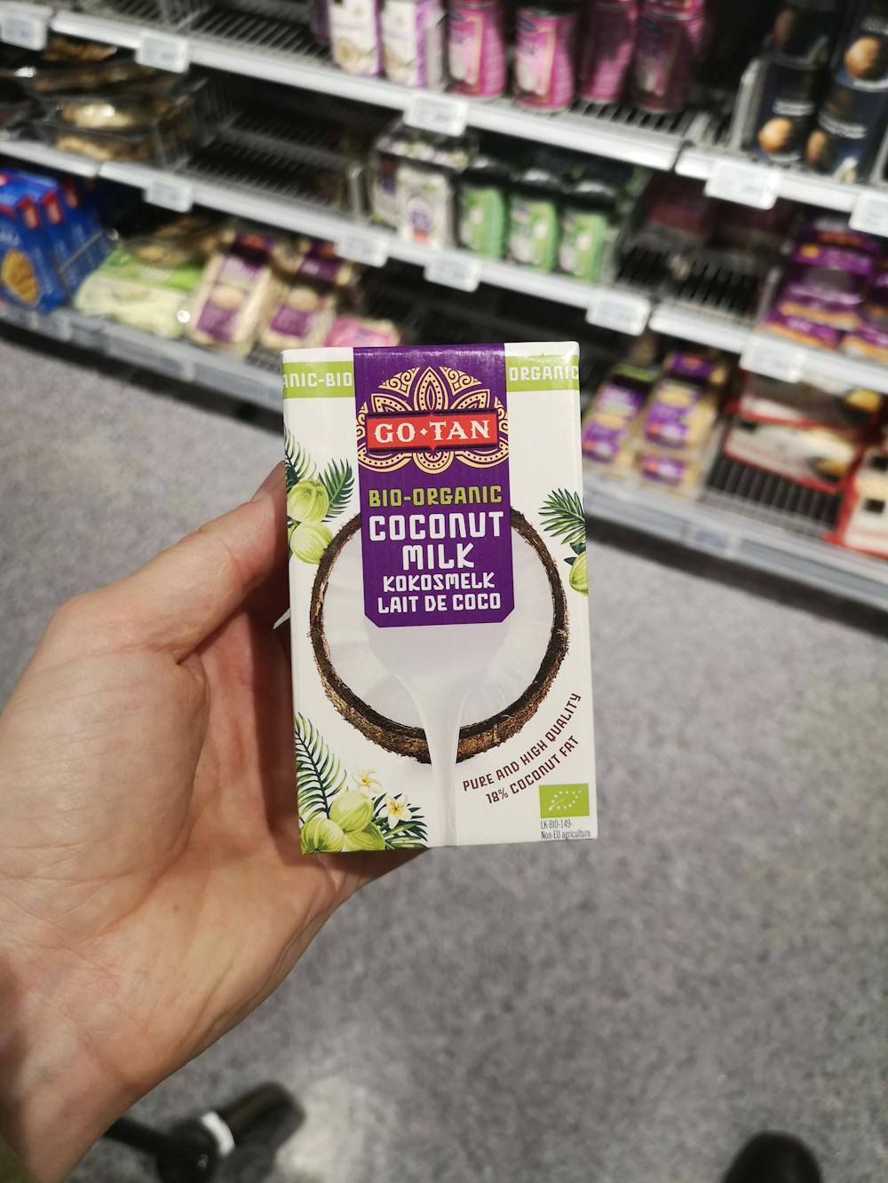 Coconut milk , Go-tan