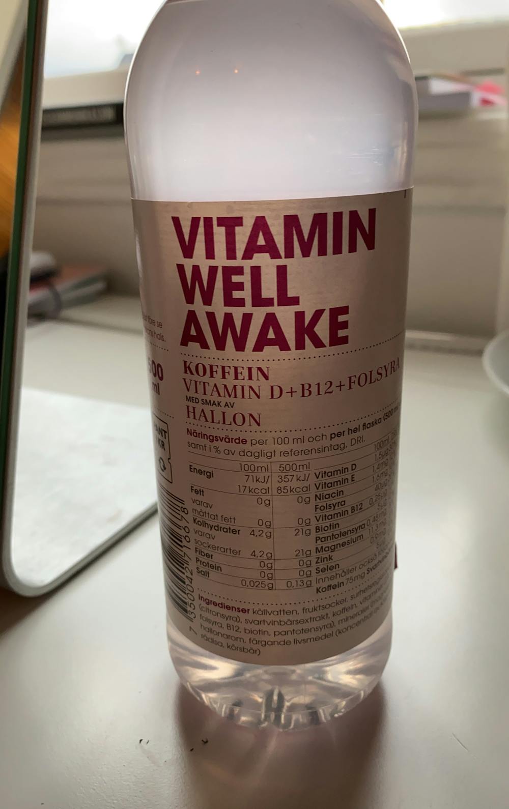 Awake, hallon, Vitamin well
