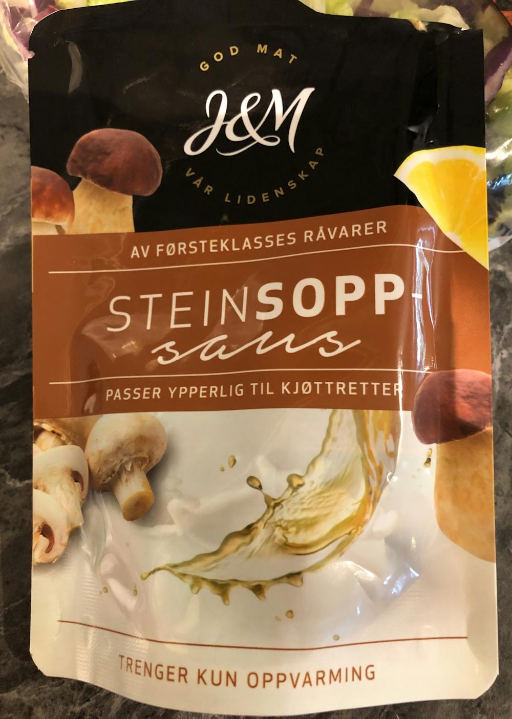 Steinsoppsaus, J&M