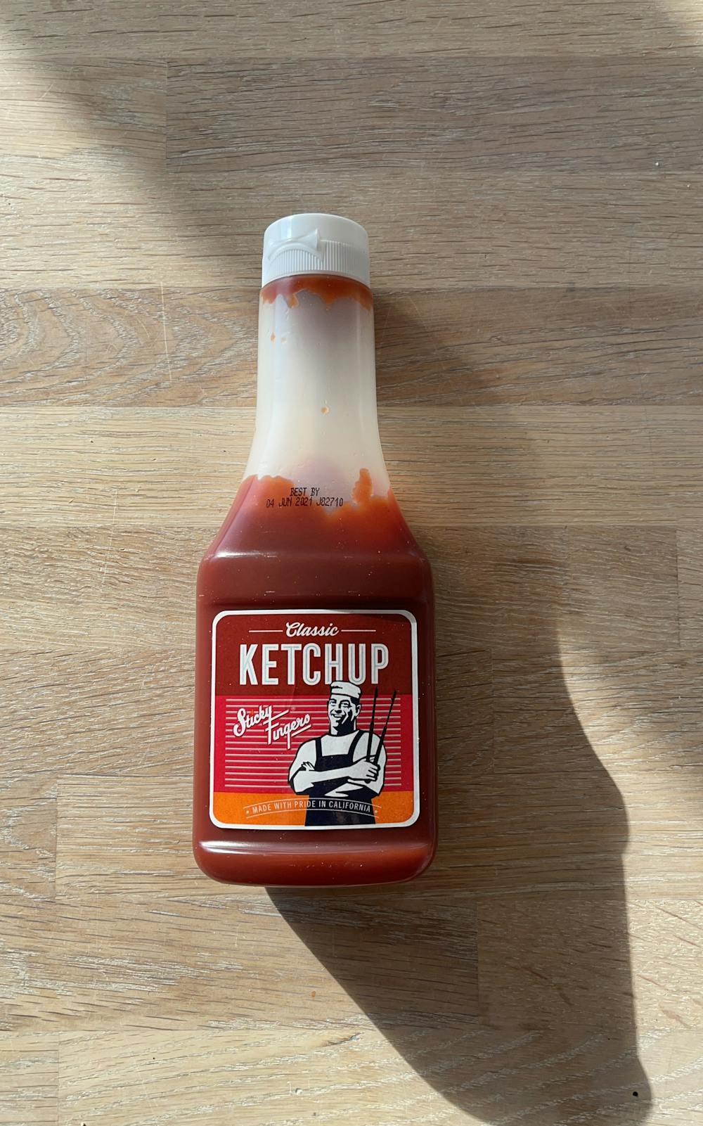 Classic ketchup, Sticky fingers